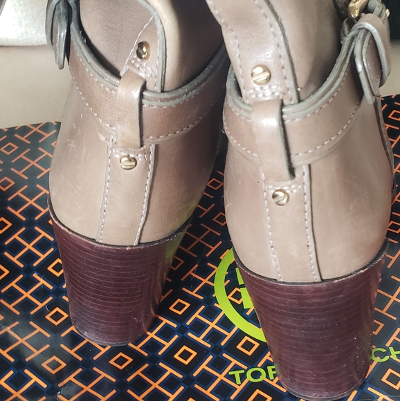 💫 Tory Burch: Musk Blair Logo Mid Heel Tall Leather Boots - Picture 8 of 14